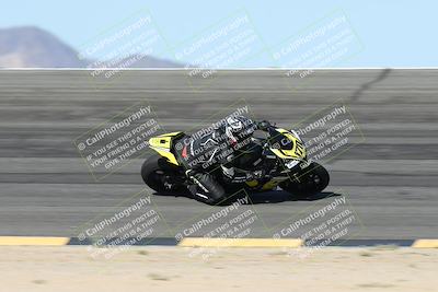 media/May-10-2025-Race Pace (Sat) [[db32fef2da]]/Vested/3-Bowl Set 1 (9am)/